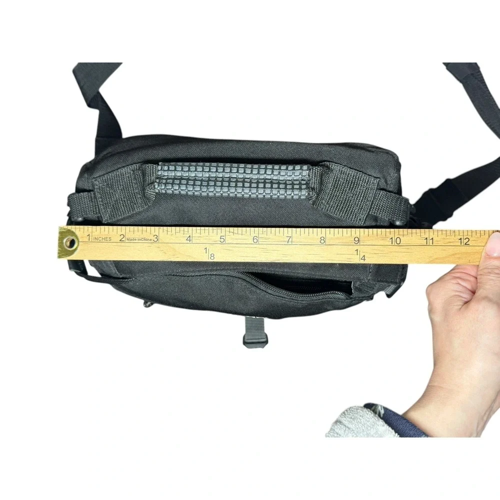 Tamrac‎ Velocity 5 Camera Bag DSLR Sling Case Padded Black Travel Gear 5745